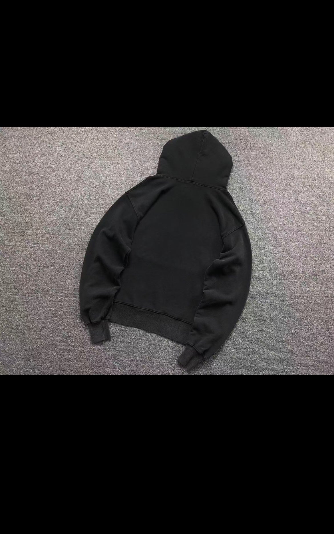 R⭐️present hoodie black