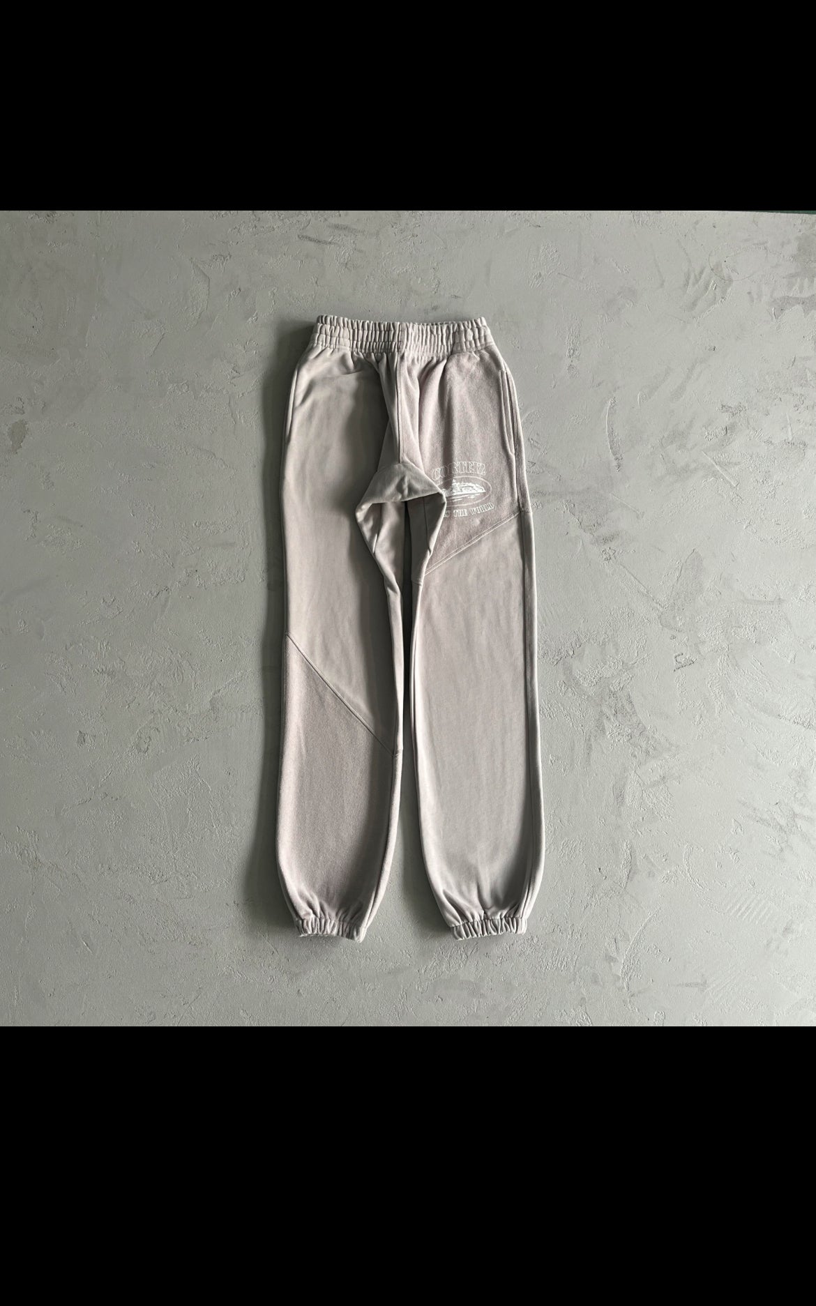 C⭐️rtiez tracksuit