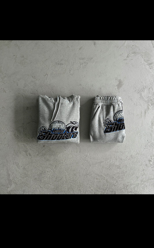 Tr4p ⭐️ shooters tracksuit