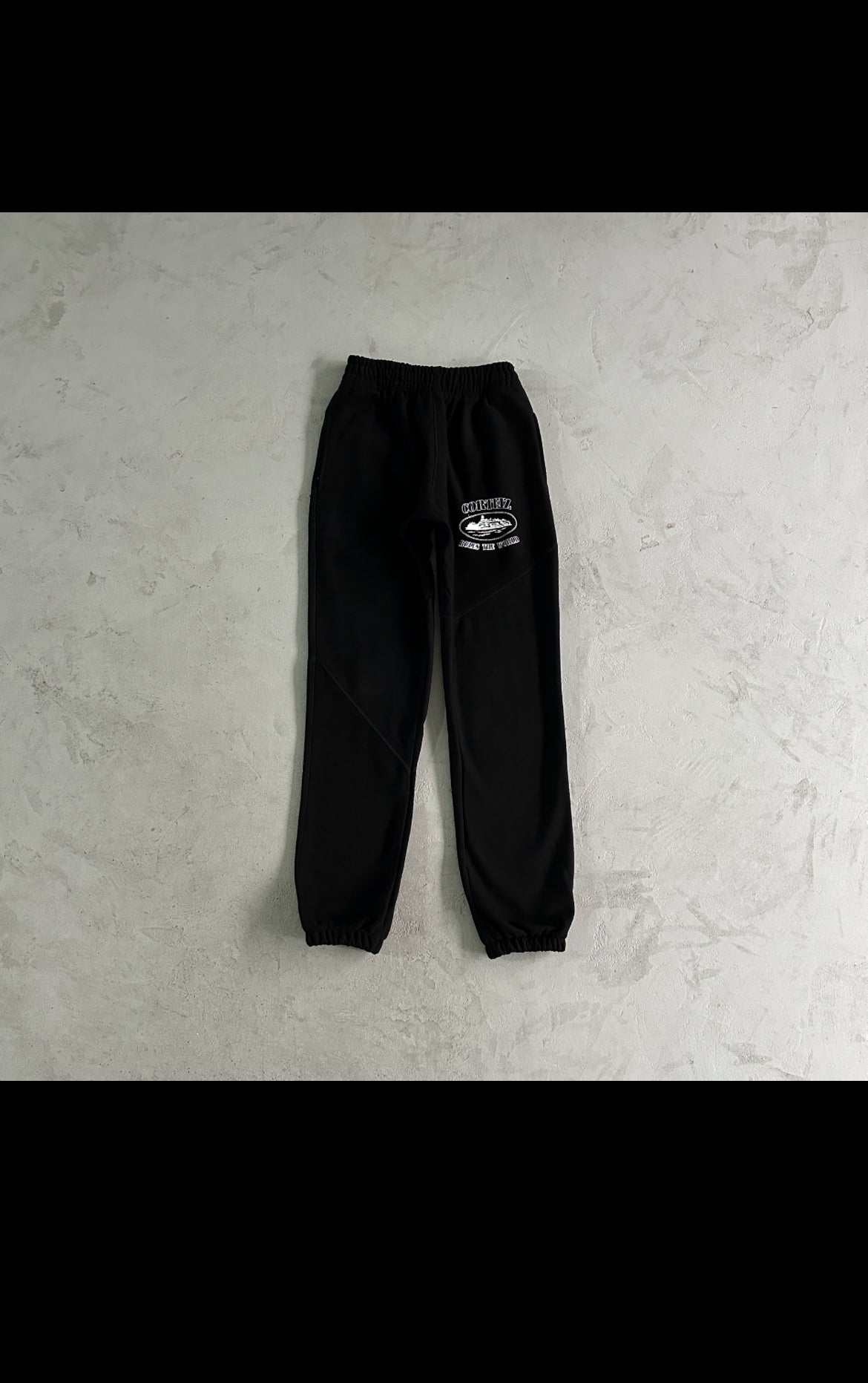 C⭐️rtiez tracksuit