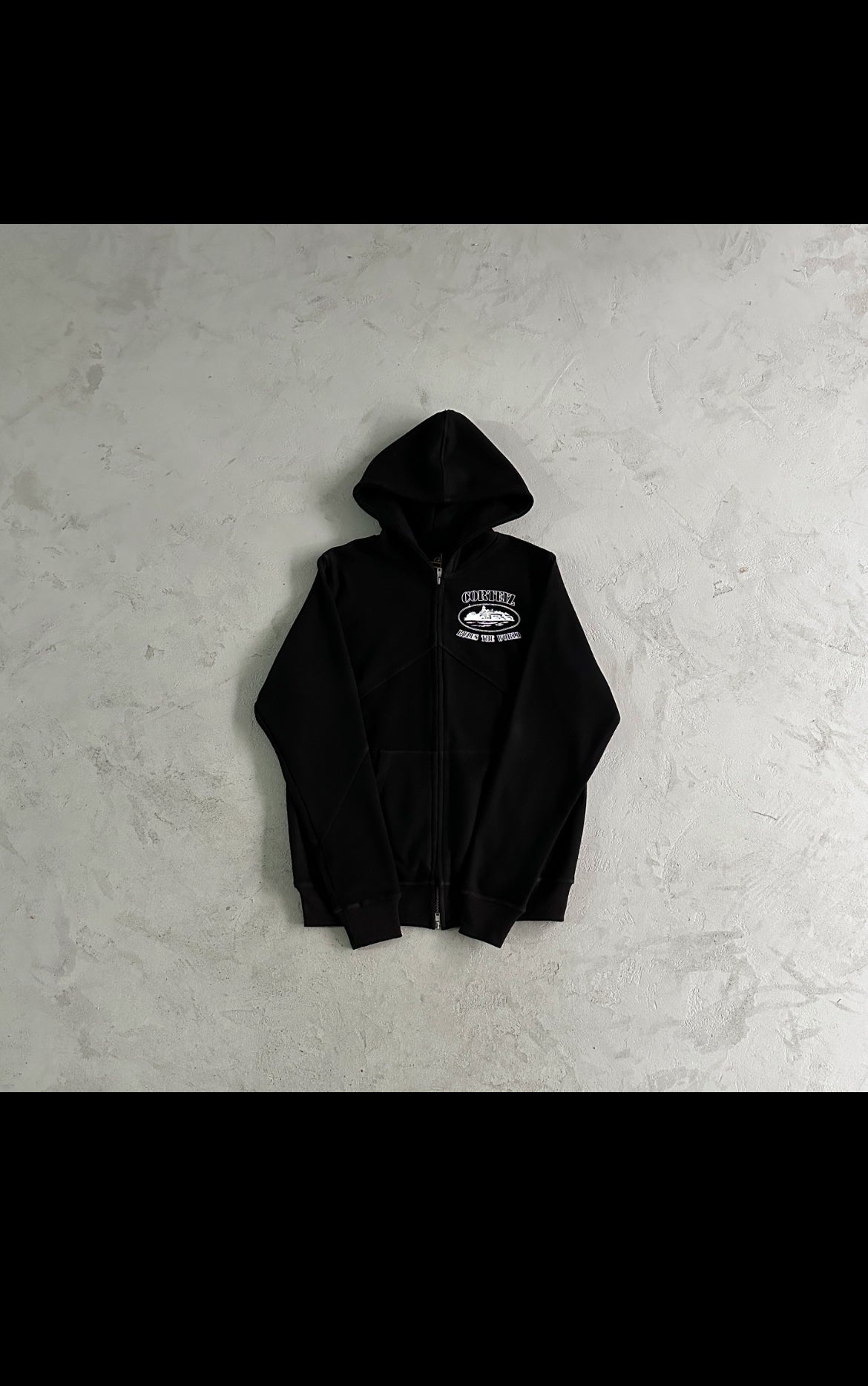 C⭐️rtiez tracksuit