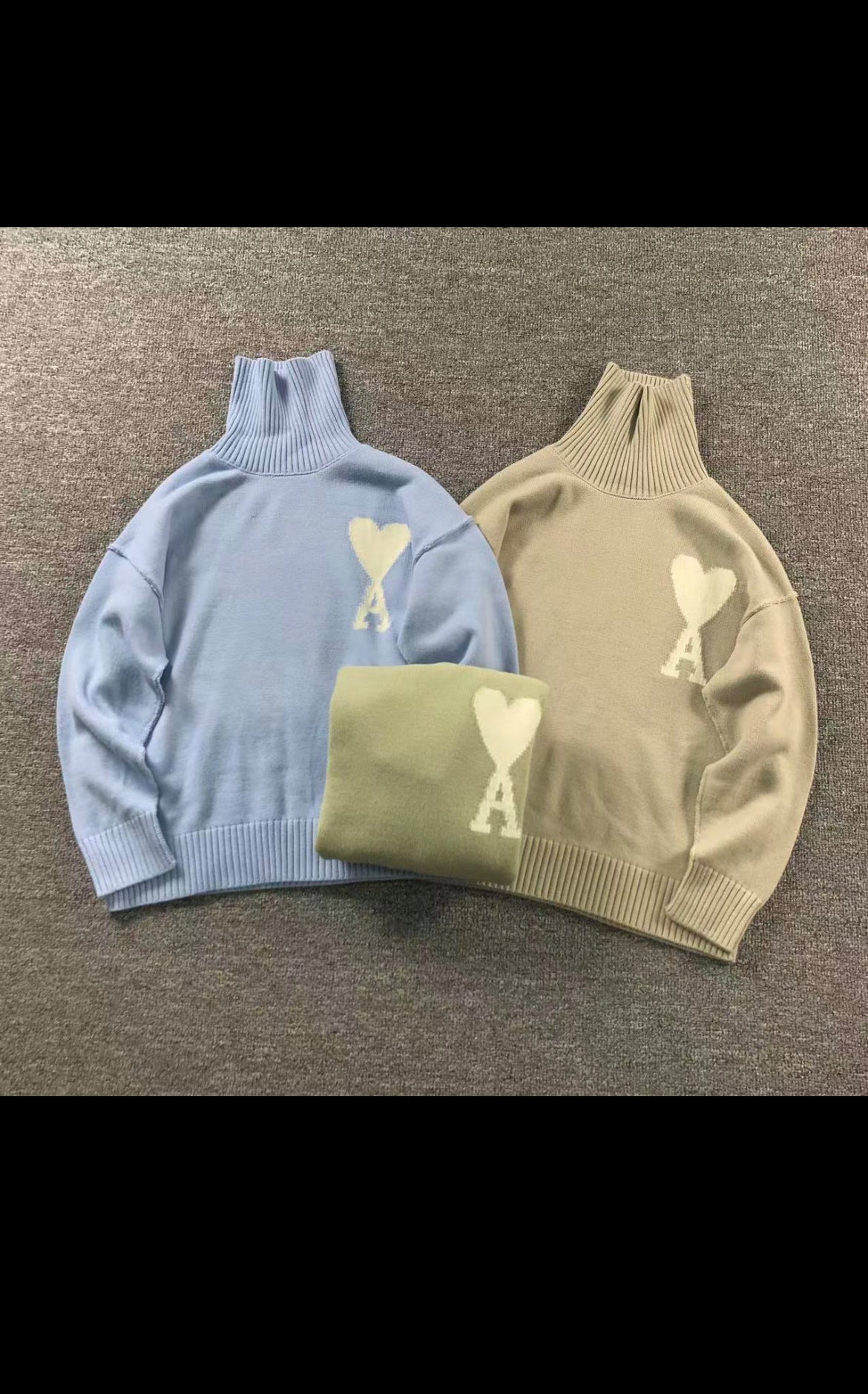 Ami sweater