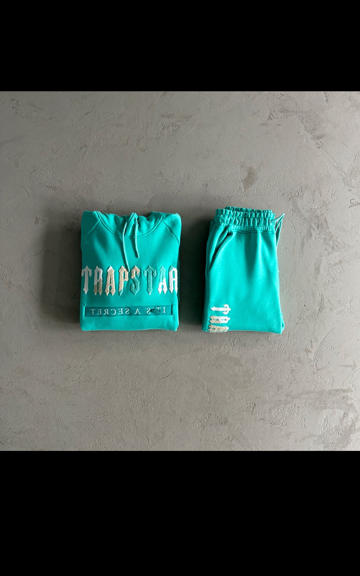 Trap⭐️ tracksuit