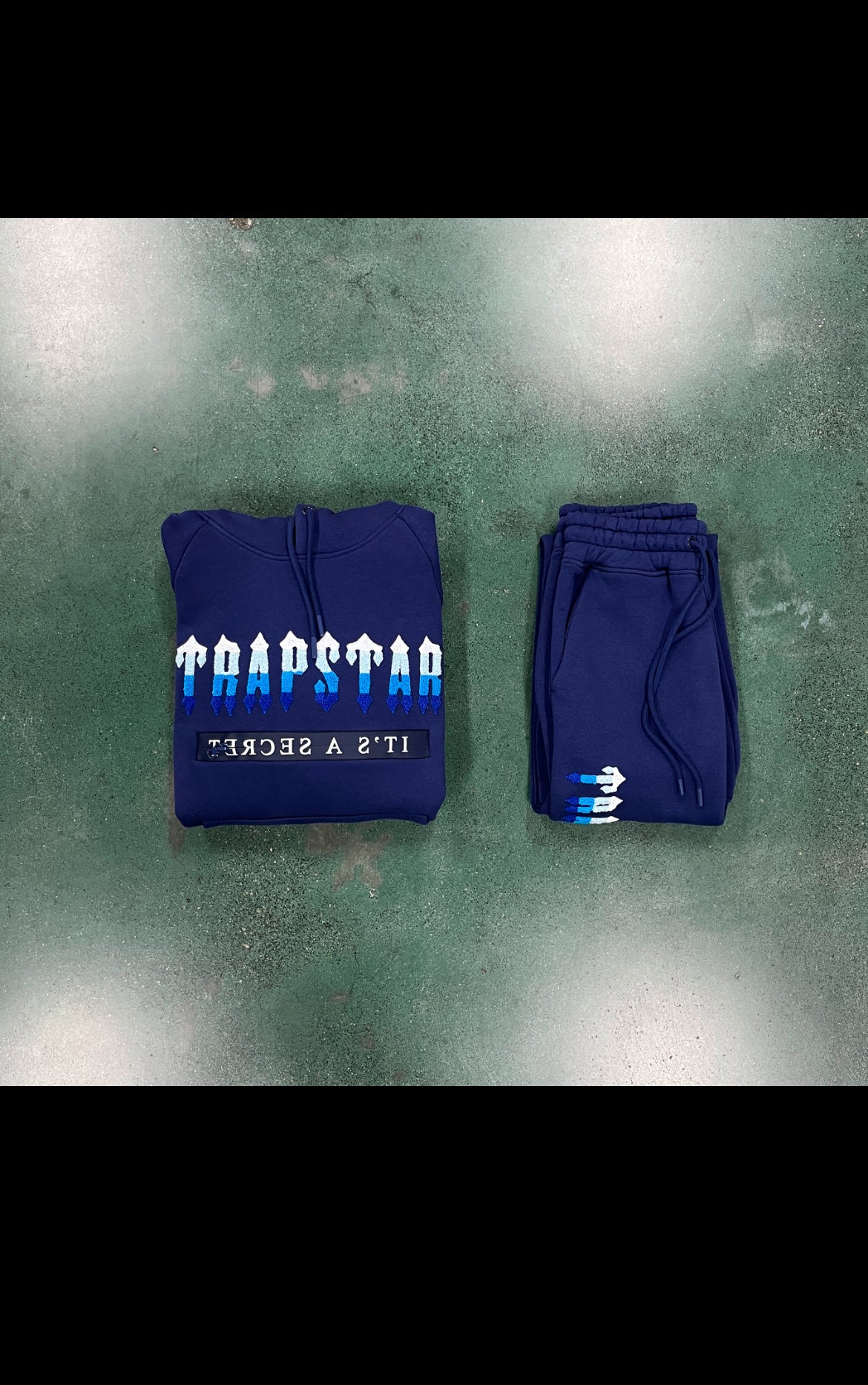 Trap⭐️ tracksuit